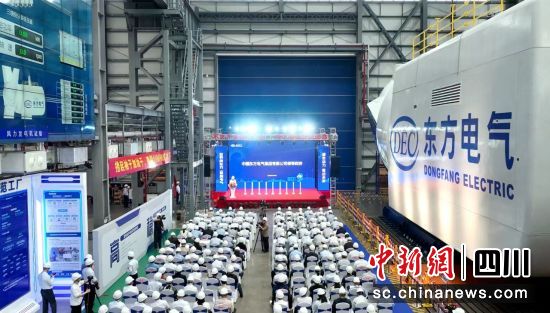 ȫ�����18����ֱ�������Ƶ����������ʽ�ֳ���888����6008��ͼ