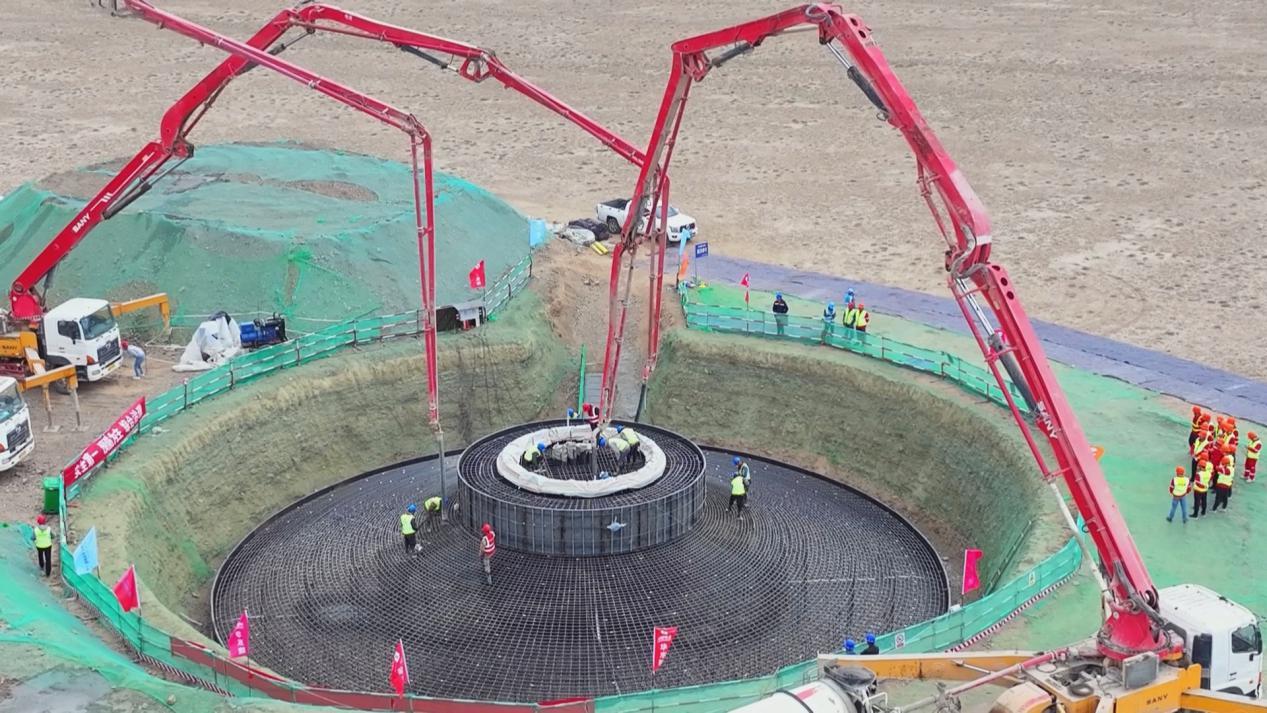 ͼΪ888����6008ľ��100��ǧ�߷����Ŀ���ھ���װ��������������������